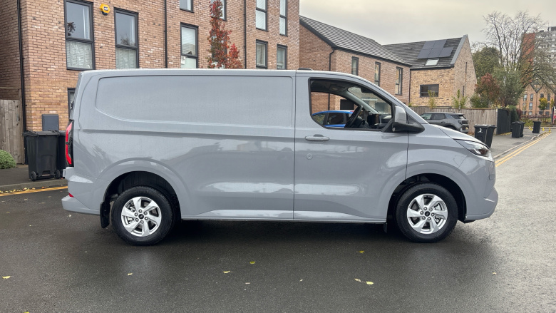 Ford Transit Custom E-320 L1 Rwd 100kW 65kWh H1 Van Limited Auto